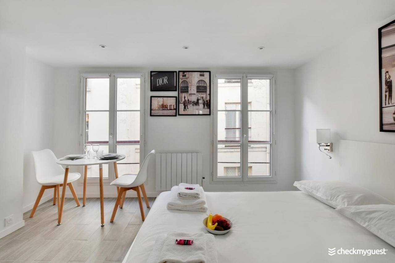 Appartement CMG - Cosy studio Le Marais à Paris Extérieur photo